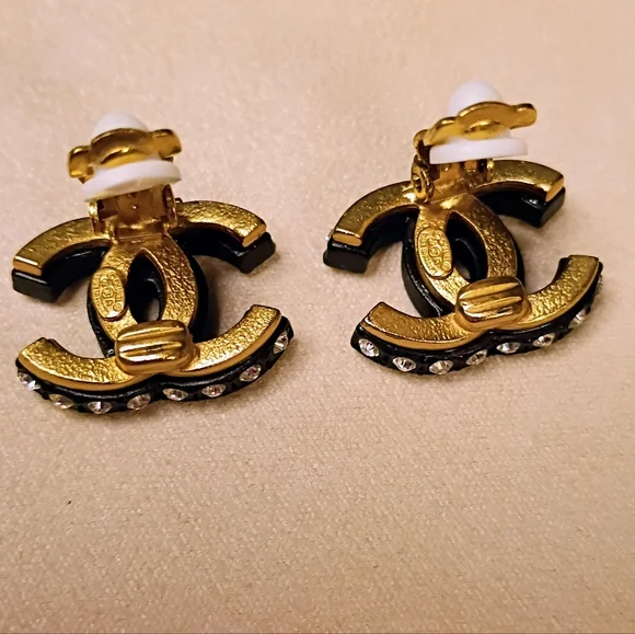 Chanel Vintage Crystal Strass Interlocking CC Clip-on Earrings
